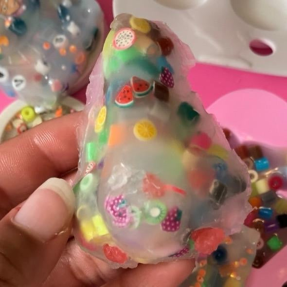 Picky pad nose with squishy boogers-NOT REUSABLE