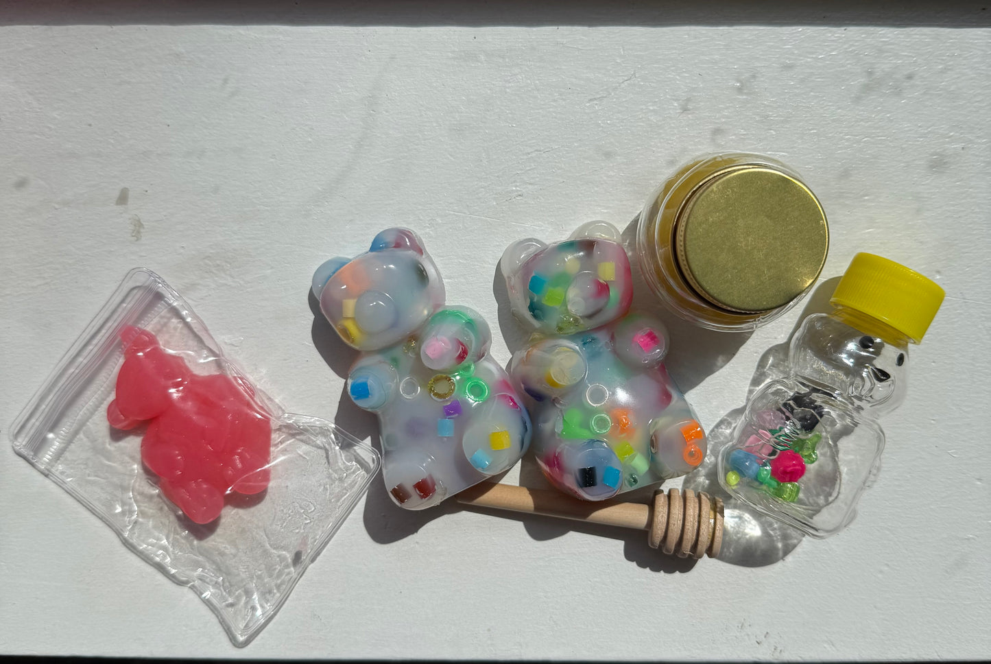 Ultimate Hunny gummy bear fidget pack for skin picking & anxiety-stress relief
