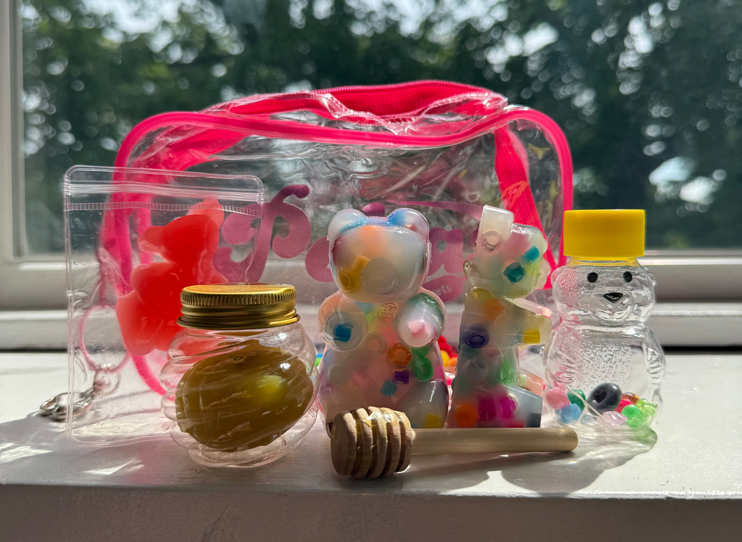 Ultimate Hunny gummy bear fidget pack for skin picking & anxiety-stress relief
