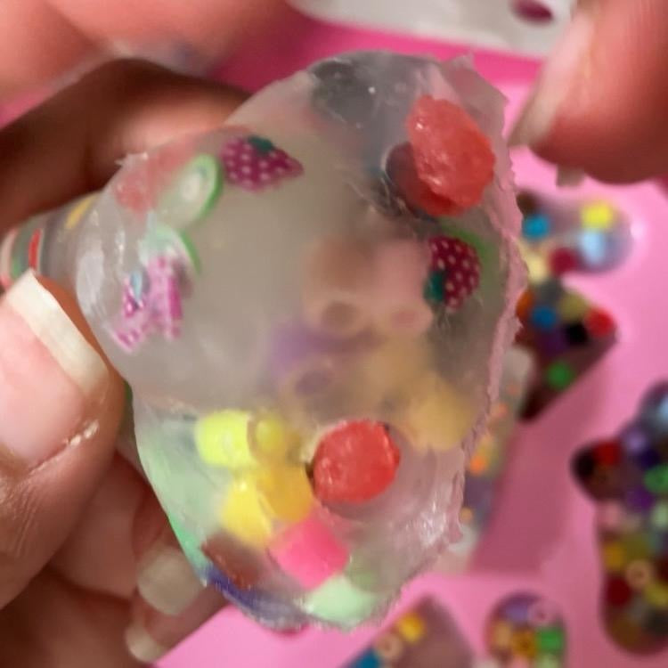 Picky pad nose with squishy boogers-NOT REUSABLE